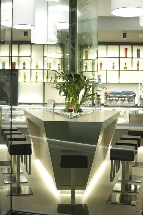 Albes Hotel Фієр Екстер'єр фото
